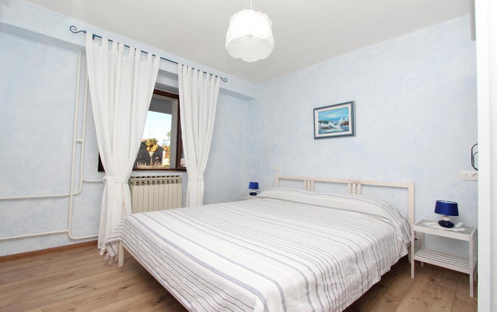 Apartments Midea 2 روفينج الغرفة الصورة
