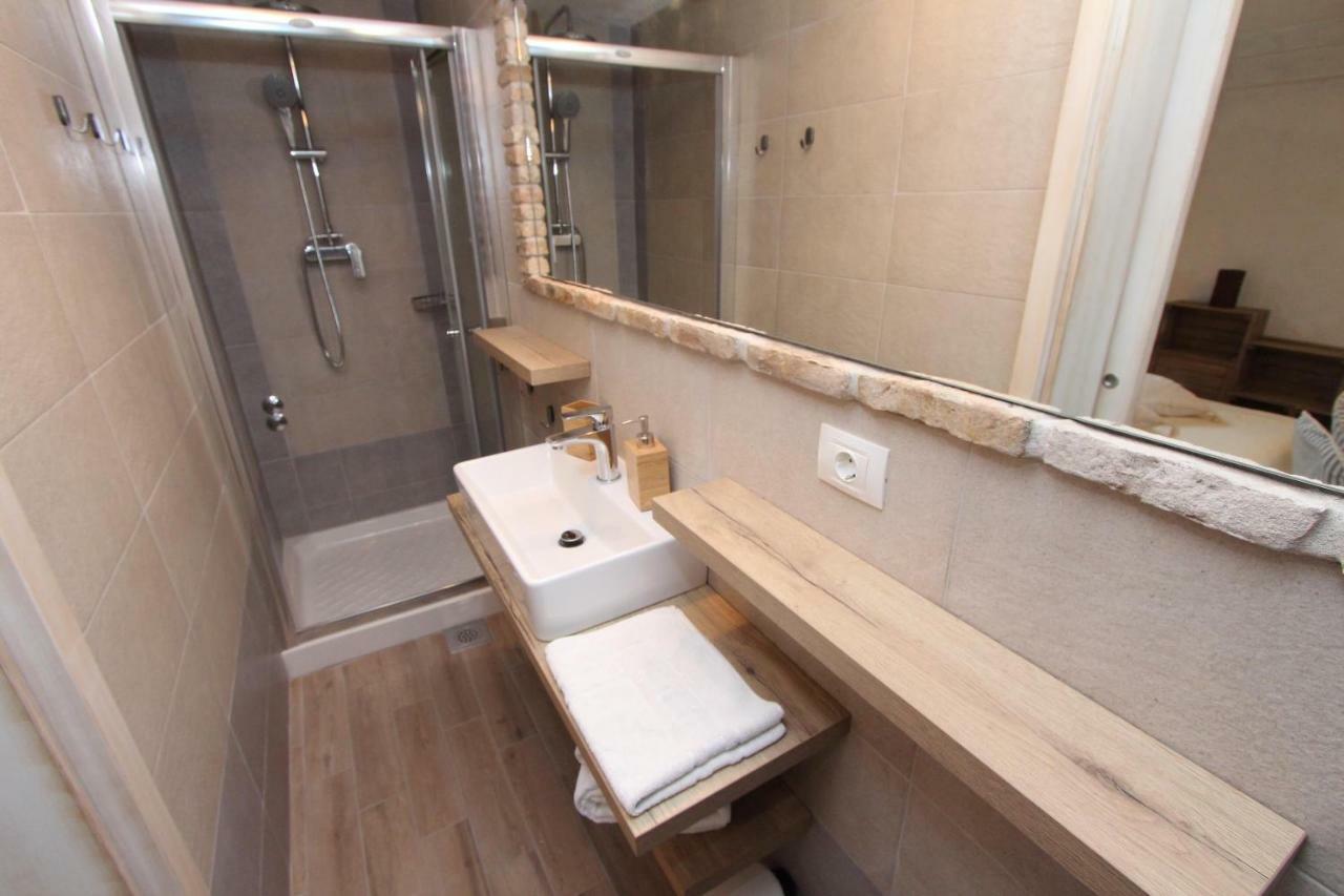 Apartments Midea 2 روفينج المظهر الخارجي الصورة